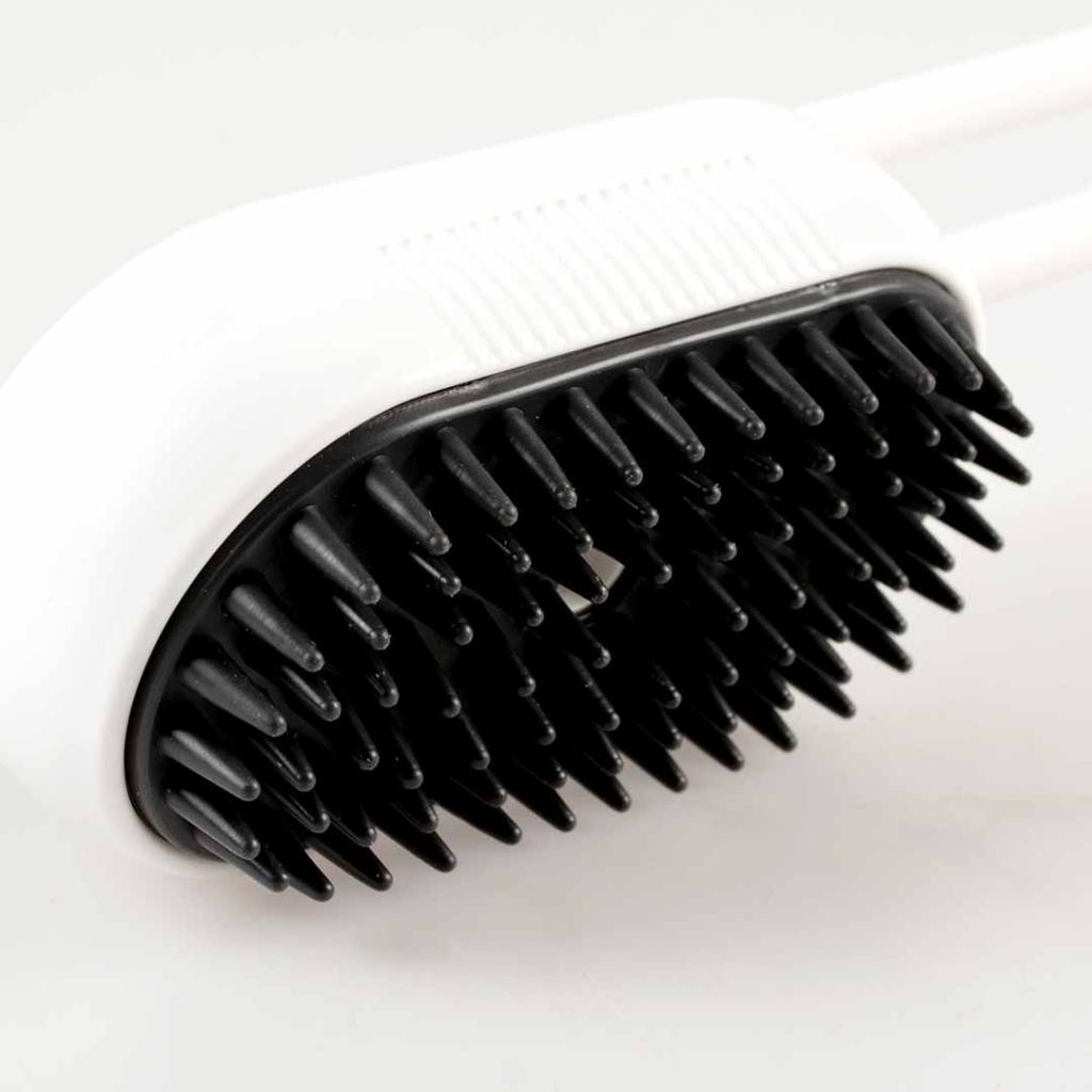 Brosse à vapeur et massage