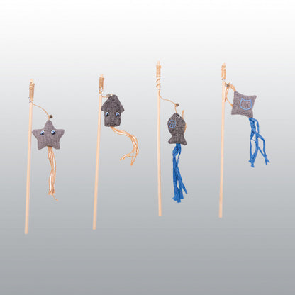 Présentoir et Canne à pêche en bois