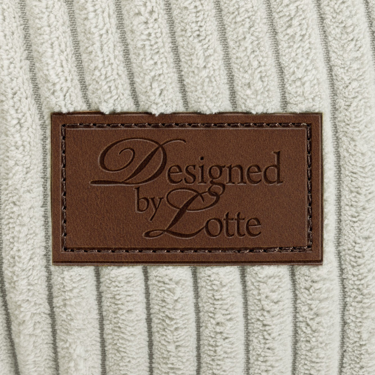 Coussin velours côtelé